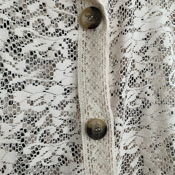 Zara shirt - Picture 2 of 4